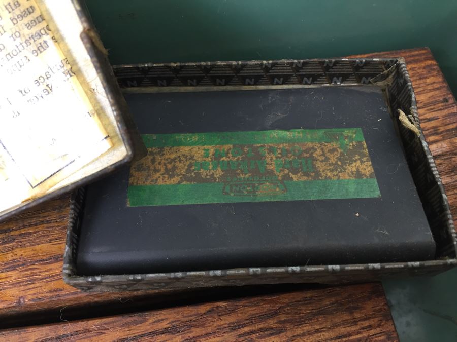 Vintage Metal Tackle Box Filled With Sharpening Stones With Boxes Norton Carborundum Brand Union Utility Chest [Photo 25]