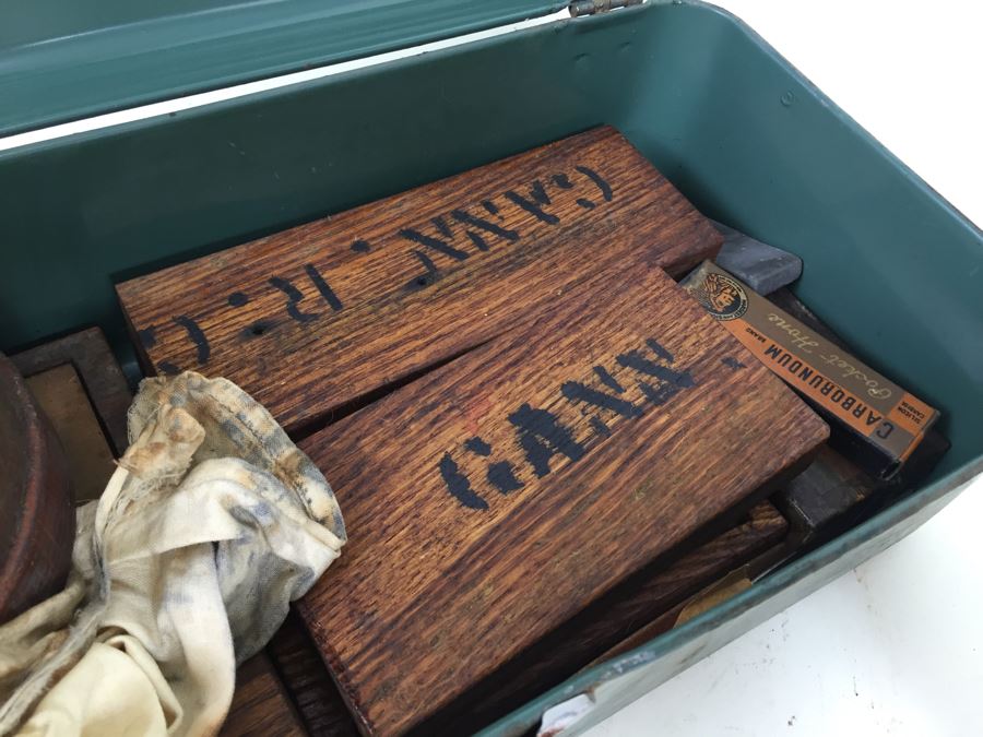 Vintage Metal Tackle Box Filled With Sharpening Stones With Boxes Norton Carborundum Brand Union Utility Chest [Photo 12]