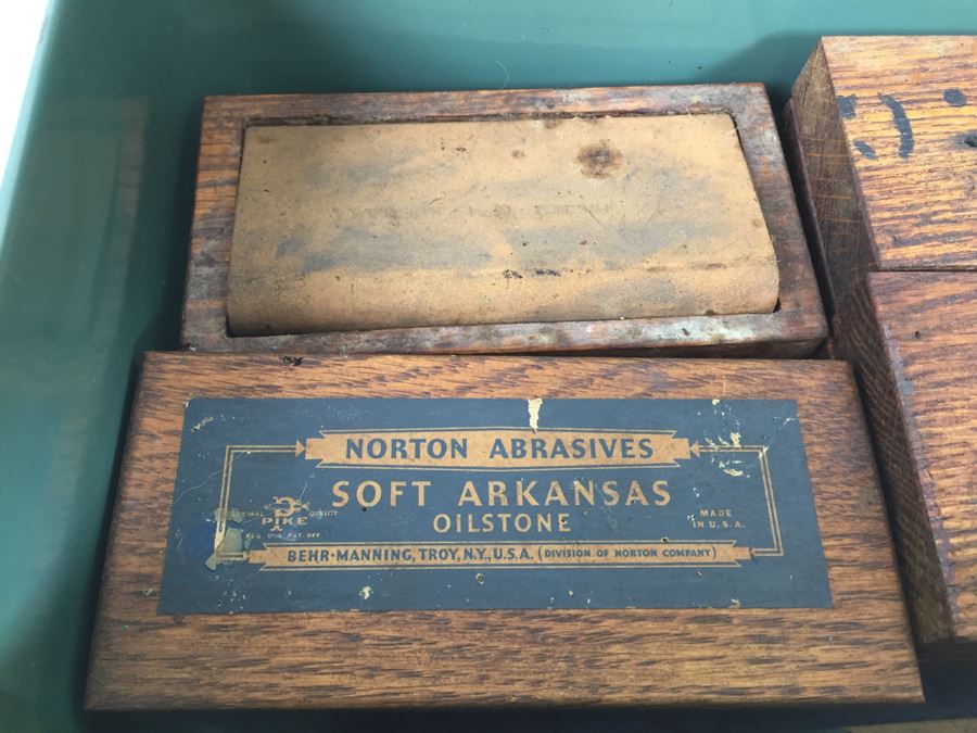 Vintage Metal Tackle Box Filled With Sharpening Stones With Boxes Norton Carborundum Brand Union Utility Chest [Photo 5]