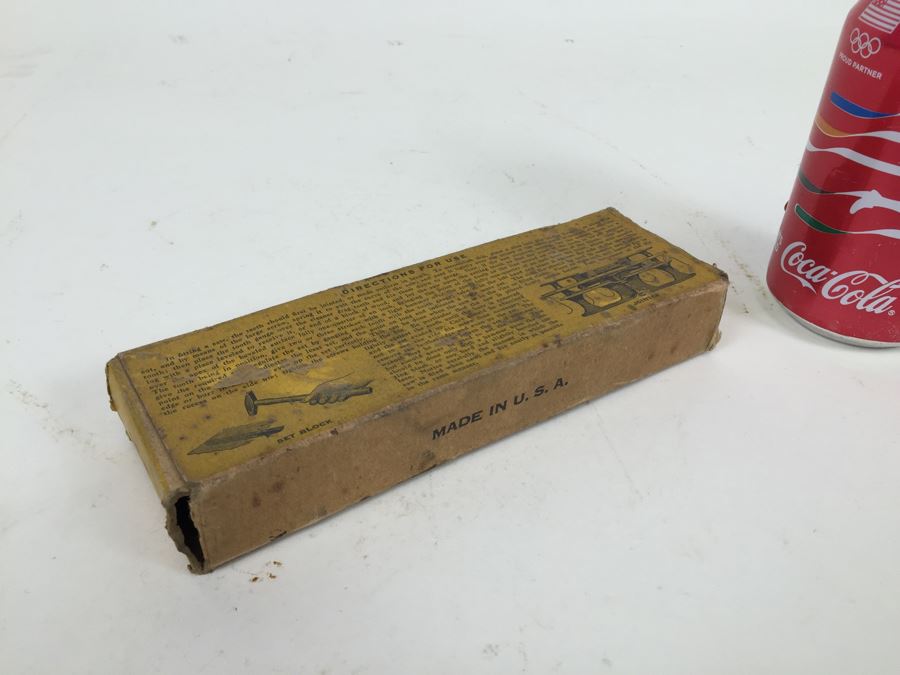 Vintage Cross Cut Saw Tools In Box [Photo 1]