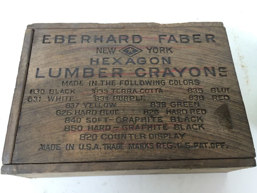 Eberhard Faber Lumber Crayons With Box [Photo 2]