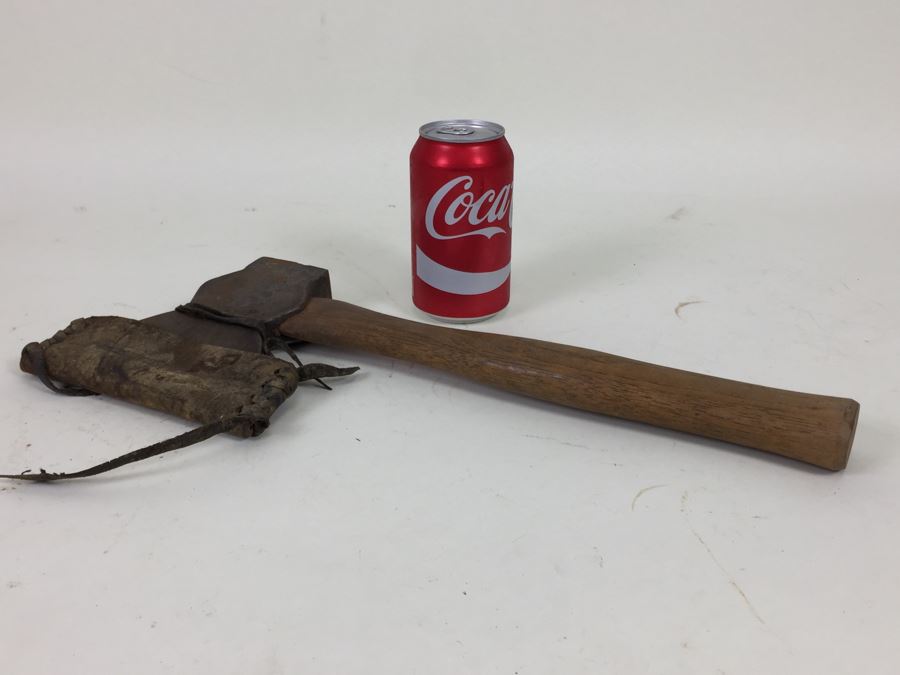 Vintage Pin-Tail Hatchet Axe [Photo 1]