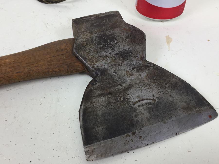 Vintage Pin-Tail Hatchet Axe [Photo 2]