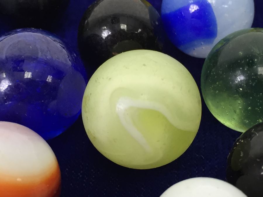 Vintage Glass Marble Lot [Photo 18]