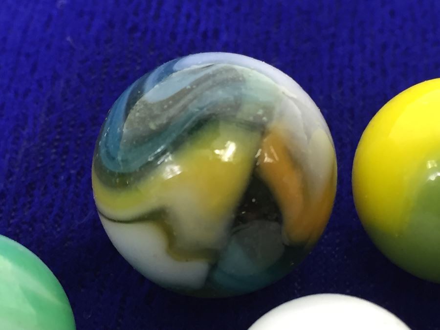 Vintage Glass Marble Lot [Photo 20]