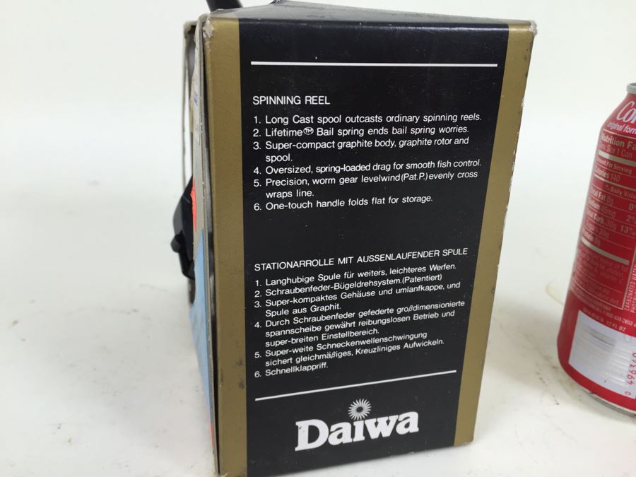 Daiwa Spinning Fishing Reel With Box [Photo 5]