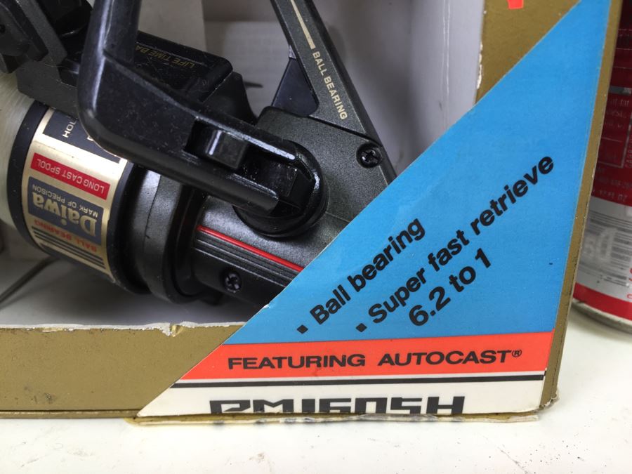 Daiwa Spinning Fishing Reel With Box [Photo 3]