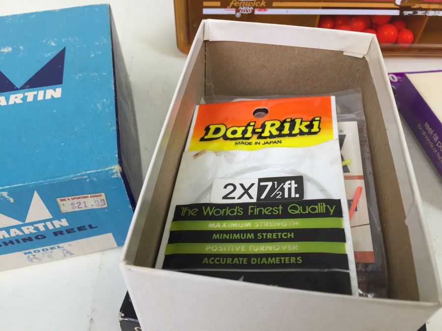 Fishing Tackle And Pocket Knife [Photo 9]