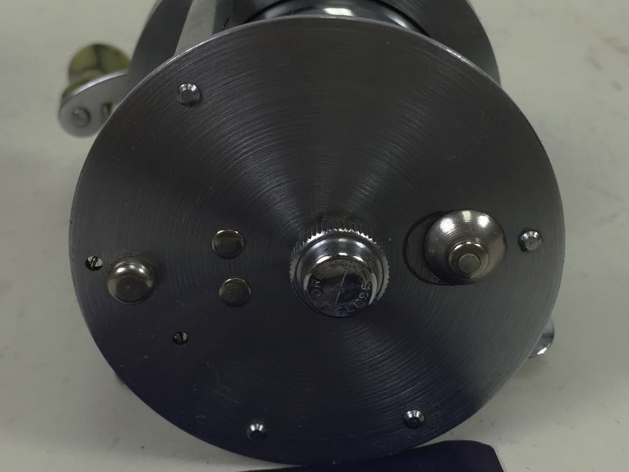 Cherry Shakespeare 1958 Triumph Model FK With Box Appears Never Used With Manual [Photo 24]