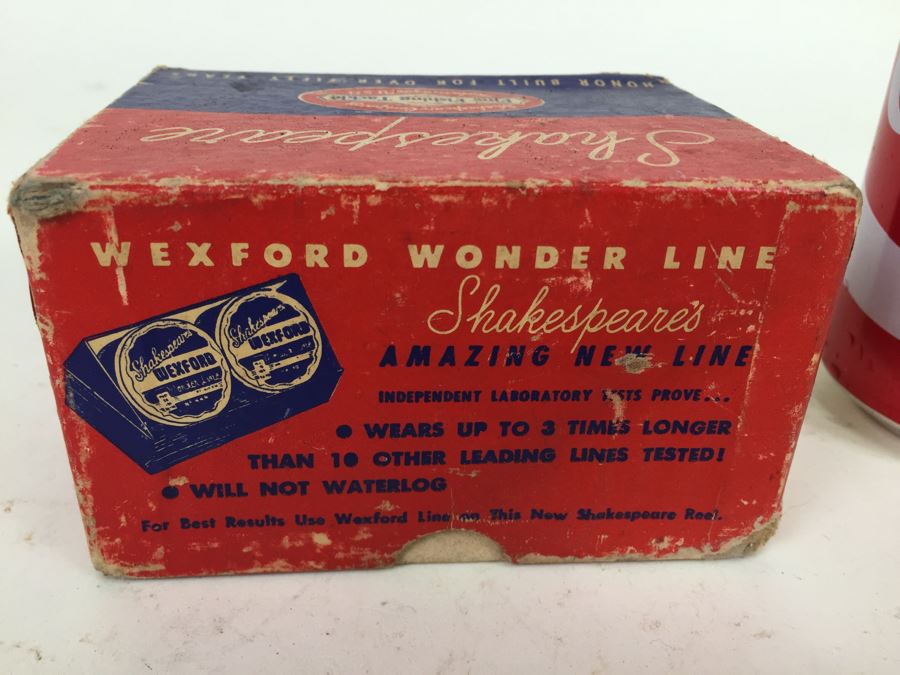 Cherry Shakespeare 1958 Triumph Model FK With Box Appears Never Used With Manual [Photo 8]