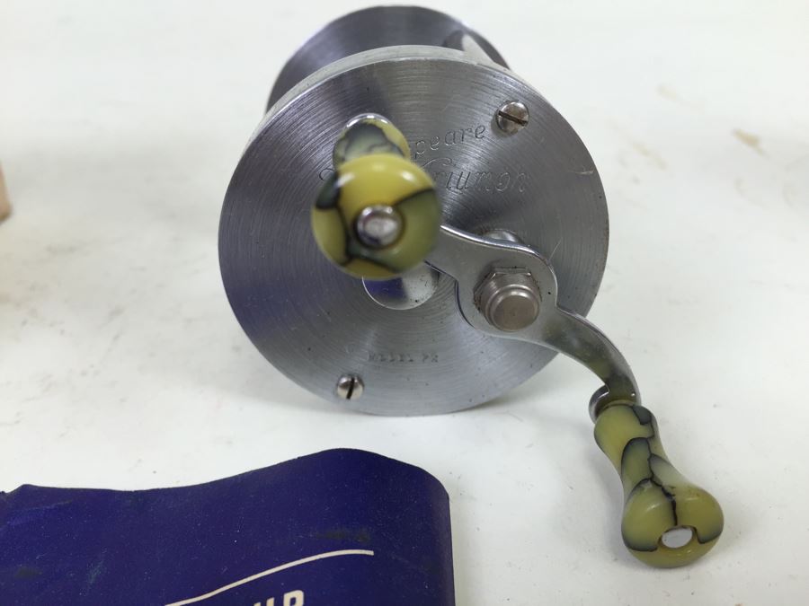 Cherry Shakespeare 1958 Triumph Model FK With Box Appears Never Used With Manual [Photo 11]