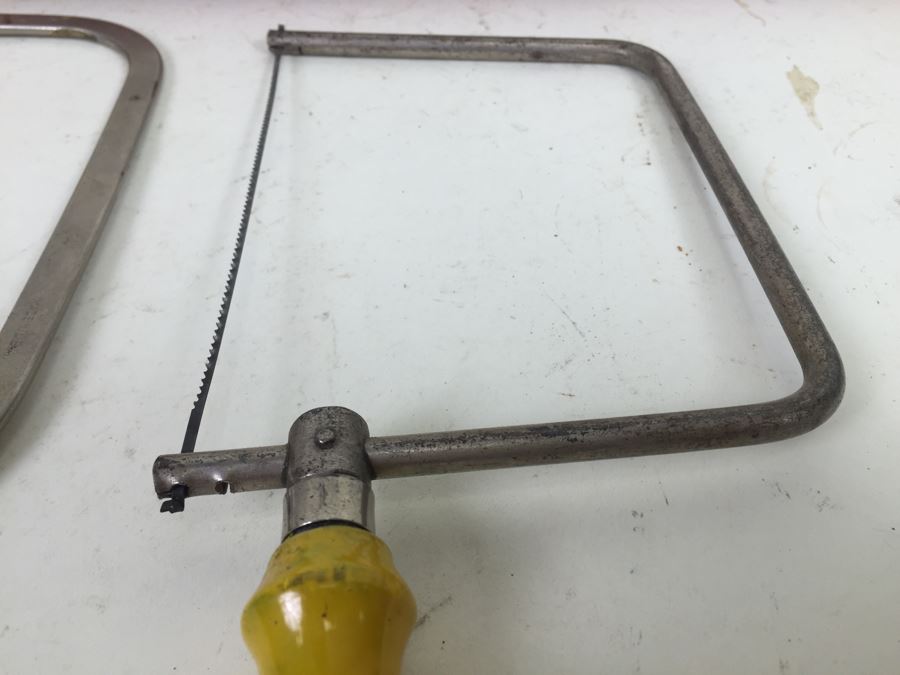 Pair Of Vintage Coping Saws With Miller Falls Tools Coping Saw Blades [Photo 5]
