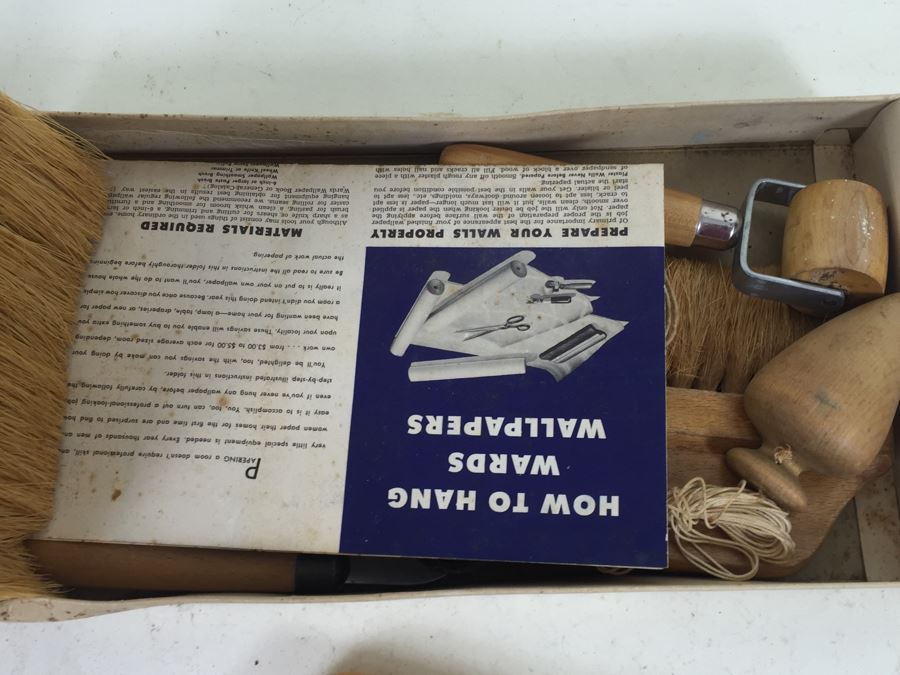 Vintage Montgomery Wards Wall Papering Kit With Brush [Photo 6]