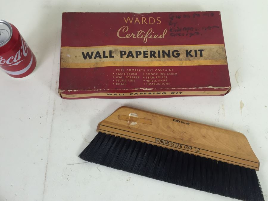 Vintage Montgomery Wards Wall Papering Kit With Brush [Photo 1]