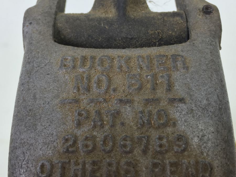 Vintage Buckner Lawn Sprinkler No. 511 With Stand And New Kitty Lawn Sprinkler Model 10 [Photo 5]