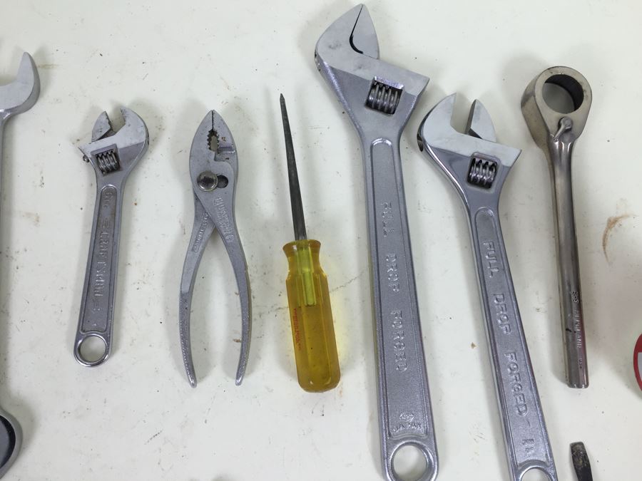 Hand Tool Lot With Craftsman Tools [Photo 6]
