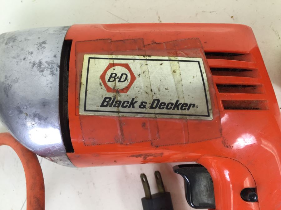 Black & Decker Electric Hand Drill U-207 Deluxe Variable Speed Drill [Photo 5]