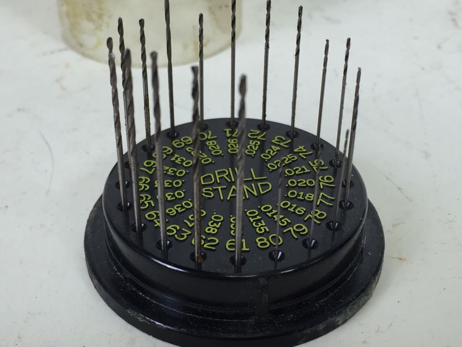 Huge Lot Of Drill Router Bits [Photo 30]