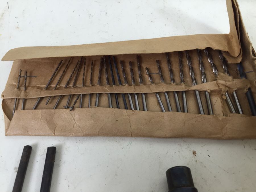 Huge Lot Of Drill Router Bits [Photo 12]