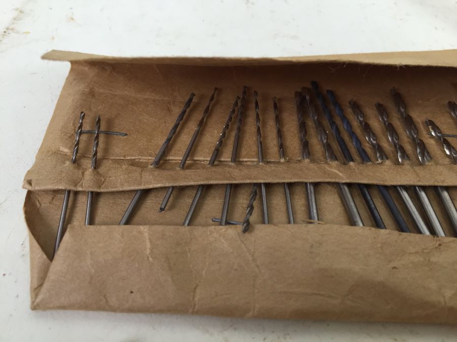 Huge Lot Of Drill Router Bits [Photo 14]