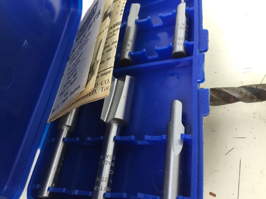 Huge Lot Of Drill Router Bits [Photo 17]