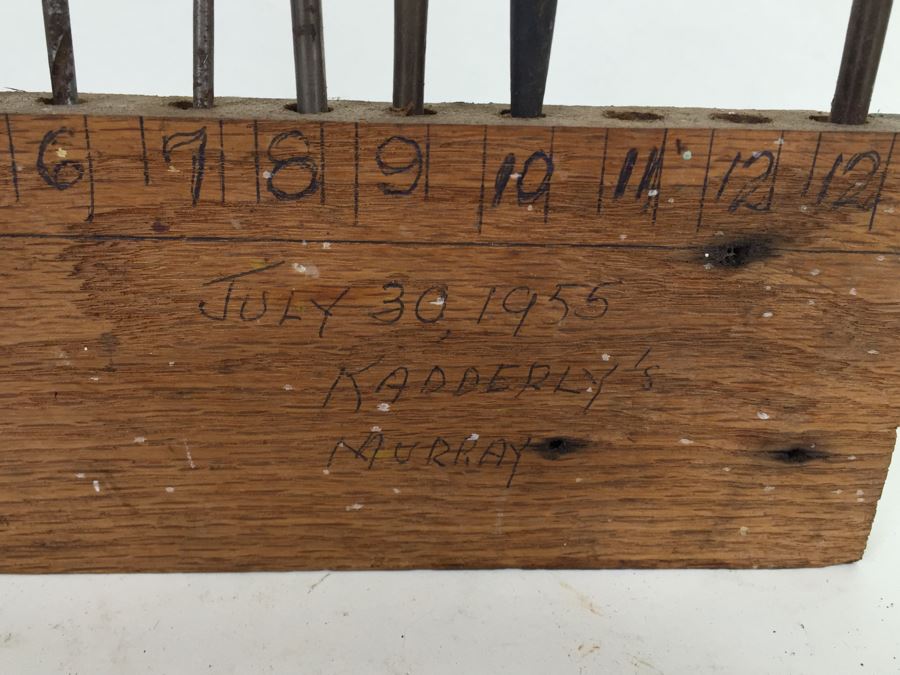 Huge Lot Of Drill Router Bits [Photo 26]