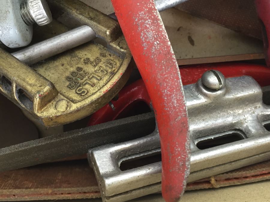 Pistol Grip Saw Set And Various Tools [Photo 7]