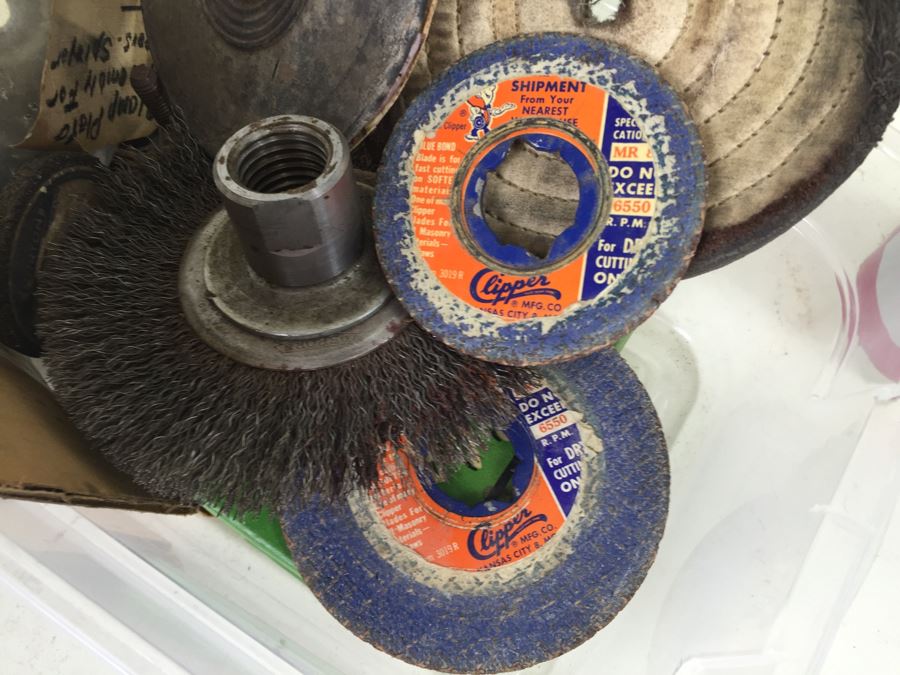 Lot Of Grinding And Buffing Wheels [Photo 2]