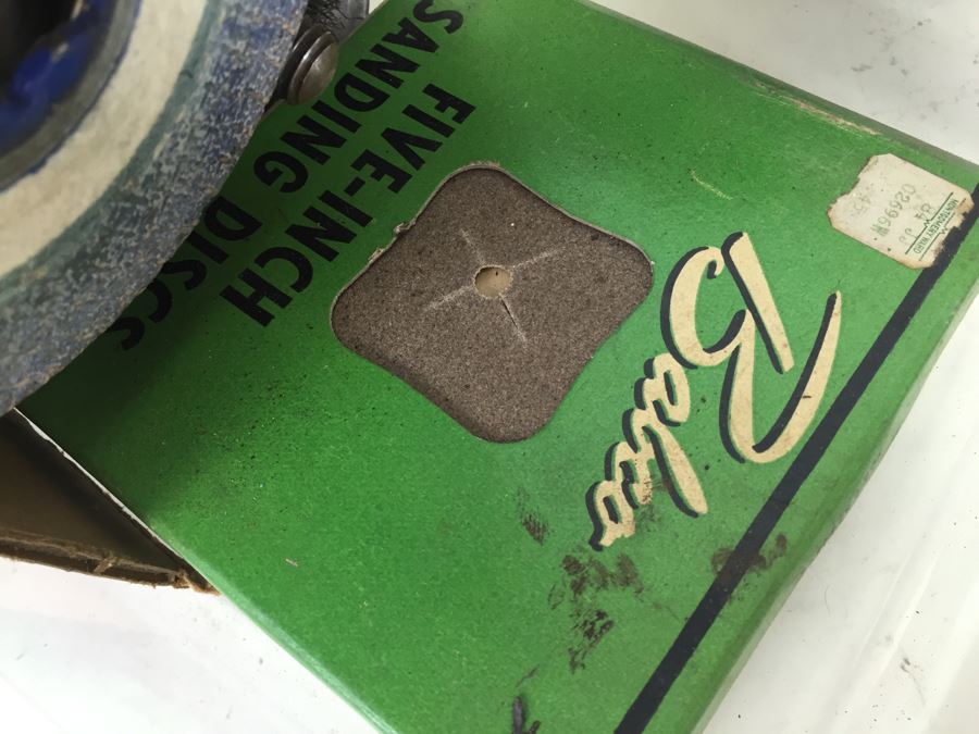 Lot Of Grinding And Buffing Wheels [Photo 8]