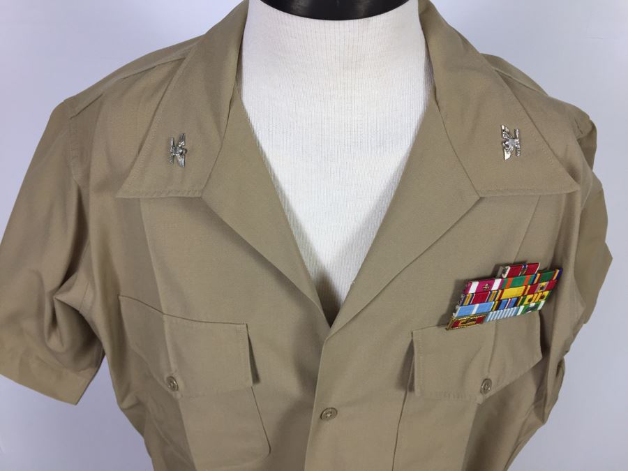 U.S.M.C. Colonel Military Uniforms And Ribbons [Photo 10]
