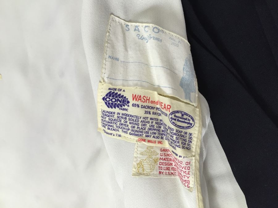 U.S.M.C. Colonel Military Uniforms And Ribbons [Photo 17]