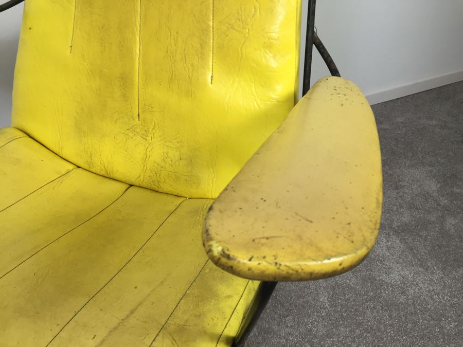 Mid-Century Modern Homecrest Furniture Metal Wire Swivel Rocker Armchair Bottemiller With Banana Yellow Cushions [Photo 8]