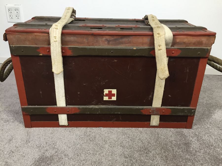 Historical World War II Military Medical Trunk With Japanese Writing Filled With Medical Supplies And Accessories Including Japanese Drugs