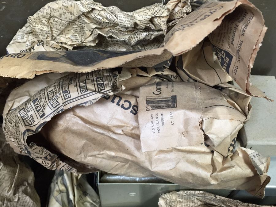 Historical World War II Military Medical Trunk With Japanese Writing Filled With Medical Supplies And Accessories Including Japanese Drugs [Photo 92]