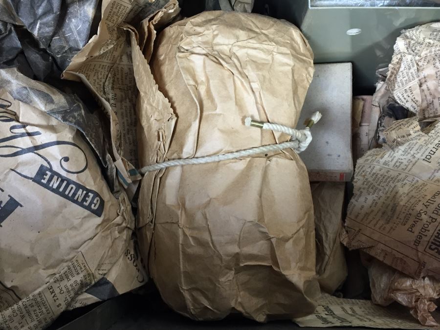 Historical World War II Military Medical Trunk With Japanese Writing Filled With Medical Supplies And Accessories Including Japanese Drugs [Photo 88]