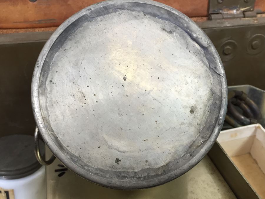 Historical World War II Military Medical Trunk With Japanese Writing Filled With Medical Supplies And Accessories Including Japanese Drugs [Photo 85]