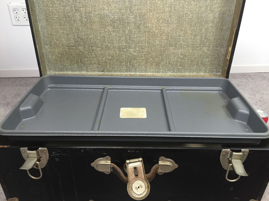 Vintage Black Trunk With Tray [Photo 3]