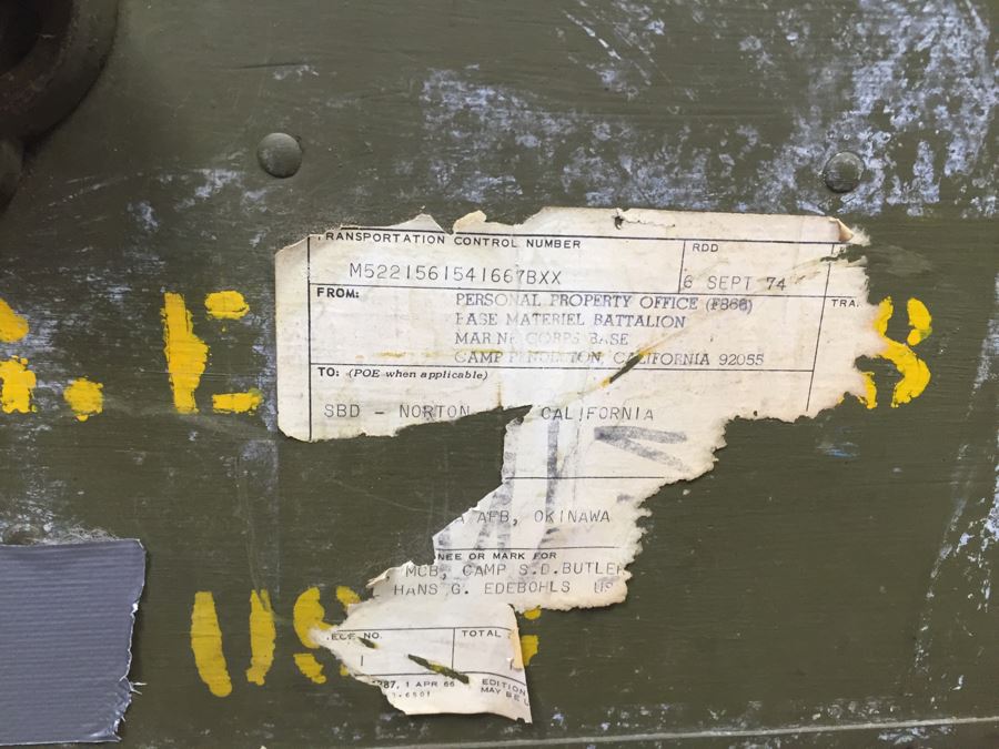 Vintage USMC Military Foot Locker Trunk Filled With Period Military Clothes And Other Items [Photo 5]