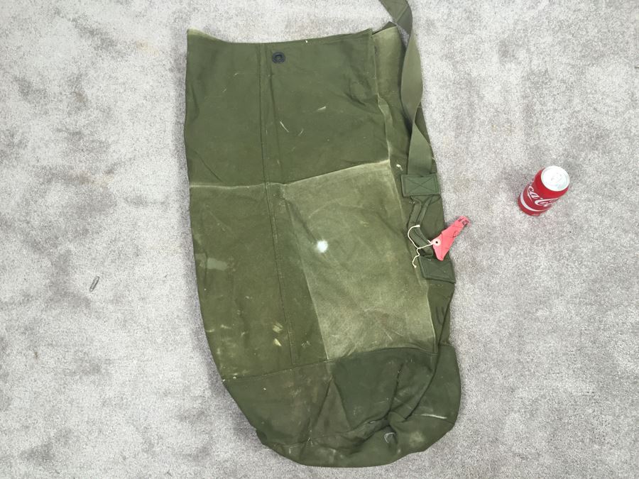 Military Duffle Bag Of Commanding Officer 31st Mau USS Okinawa [Photo 7]