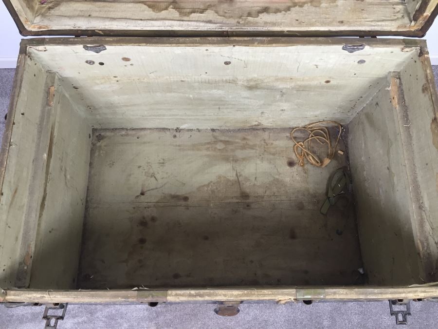 Antique Steamer Trunk The Yale & Towne Mfg Co [Photo 14]