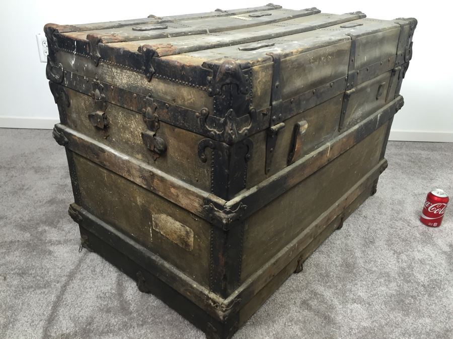 Antique Steamer Trunk The Yale & Towne Mfg Co [Photo 11]