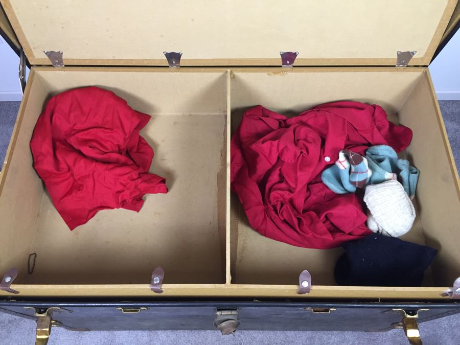 Vintage Hartmann Steamer Trunk Racine, WI [Photo 21]