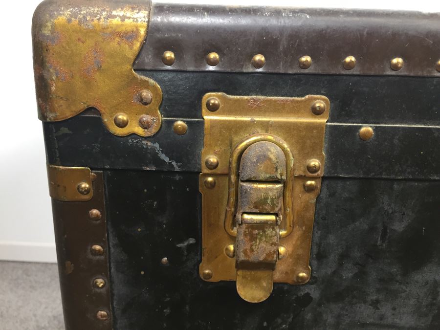 Vintage Hartmann Steamer Trunk Racine, WI [Photo 5]