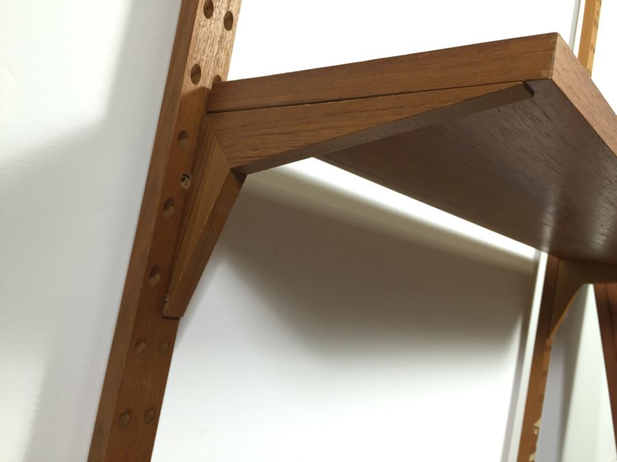 Danish Modern Mid-Century Teak Wall Unit Floating Desks And Shelves By Poul Cadovius Cado System [Photo 16]