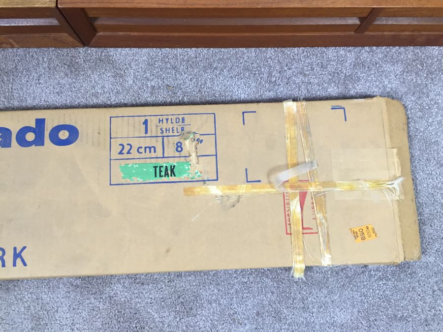 Danish Modern Mid-Century Teak Wall Unit Floating Desks And Shelves By Poul Cadovius Cado System [Photo 7]