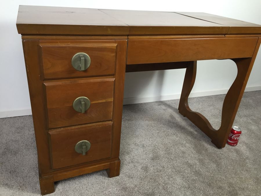 Vintage Vanity Desk With Flip Up Mirror And Some Office Supplies In