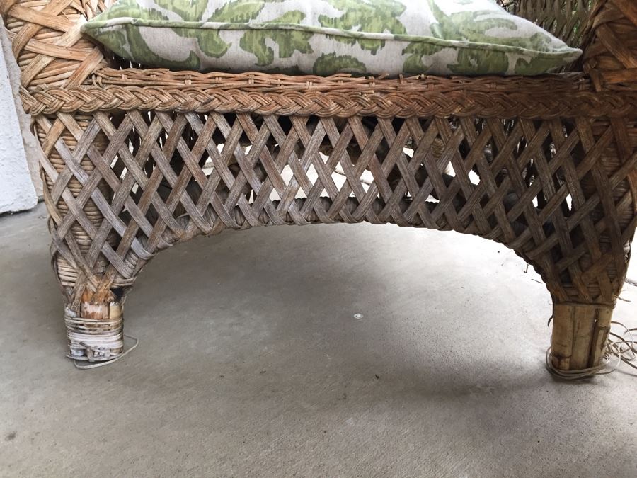 Woven Wicker Armchair With Side Table [Photo 7]