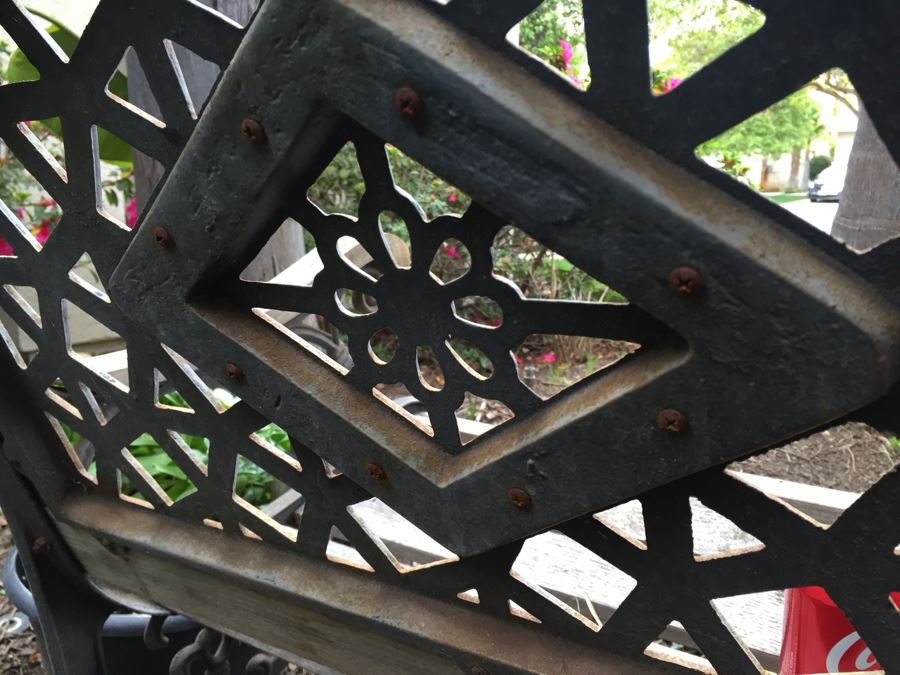 Outdoor Wood And Metal Bench [Photo 7]