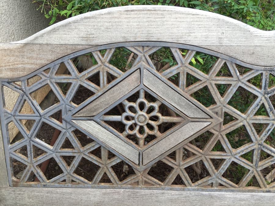 Outdoor Wood And Metal Bench [Photo 5]