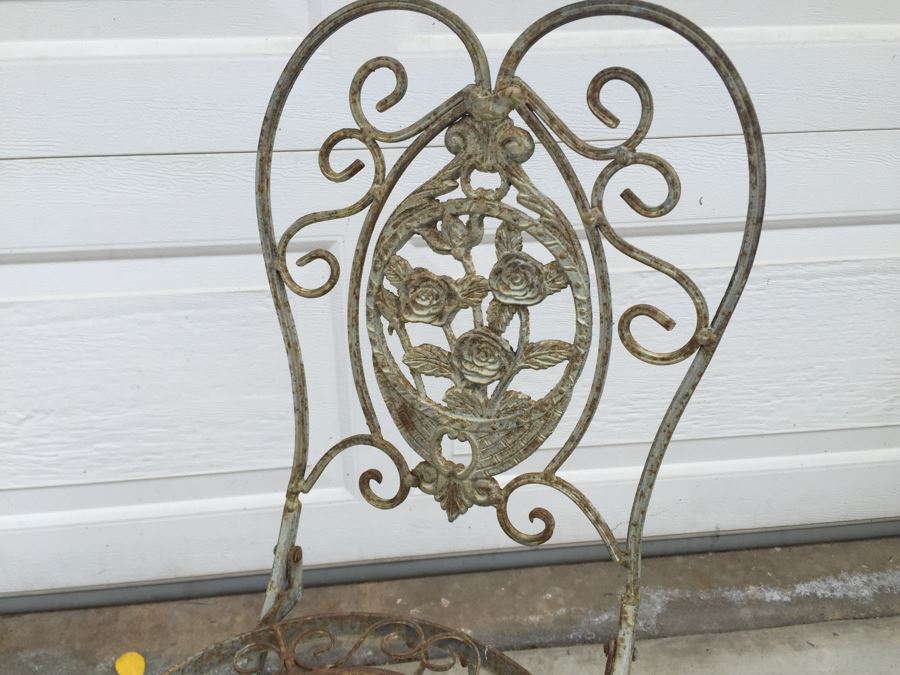 Vintage Folding Metal Chair [Photo 4]